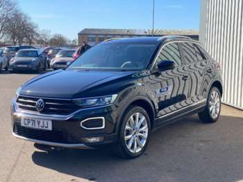 Used Volkswagen T-Roc 2021 for sale - 74851837: Photo