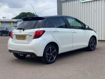 Used Toyota Yaris 2016 for sale - 74837313: Photo