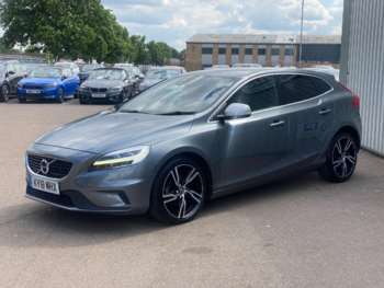 Used Volvo V40 2018 for sale - 74838345: Photo