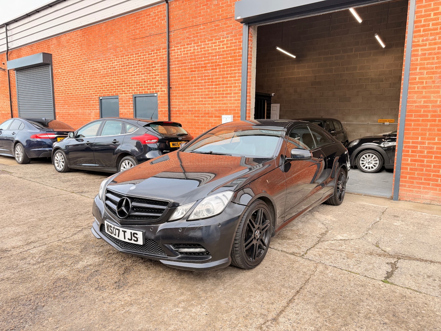 Used Mercedes-Benz E Class 2013 for sale - 76431756: Photo 7