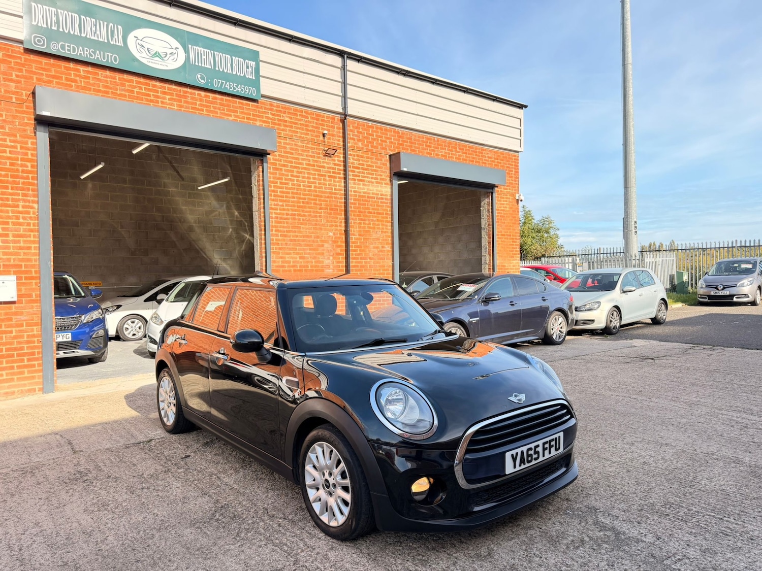 Used MINI Hatch 2015 for sale - 76791587: Photo 2