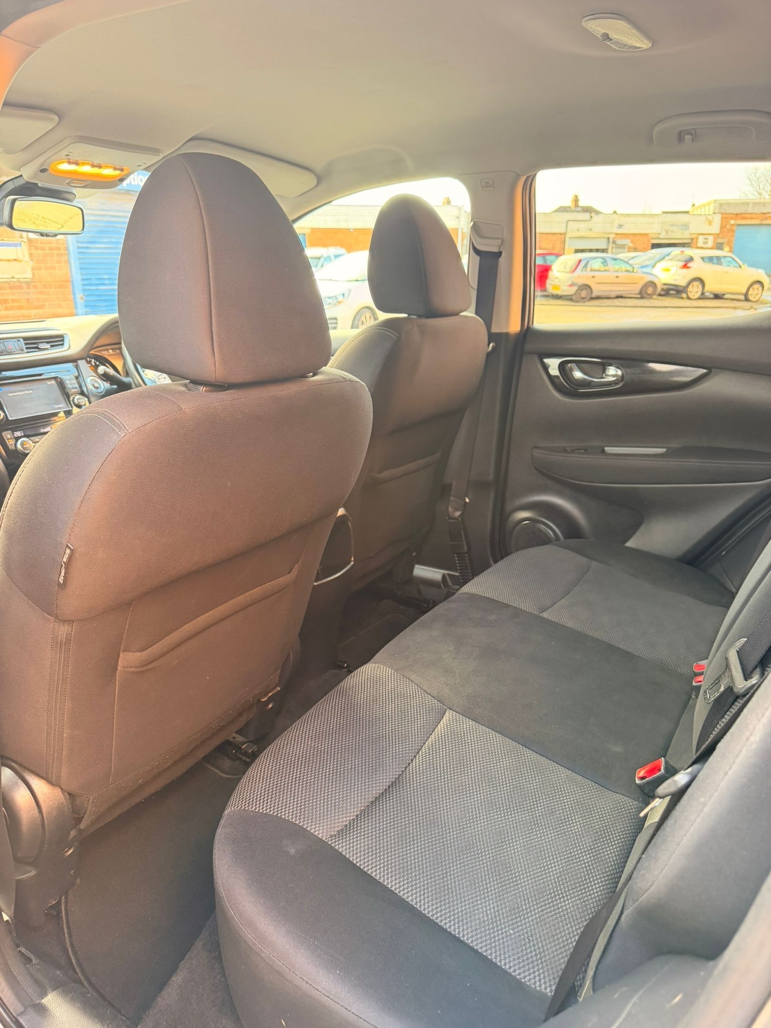 Used Nissan Qashqai 2015 for sale - 76791386: Photo 12