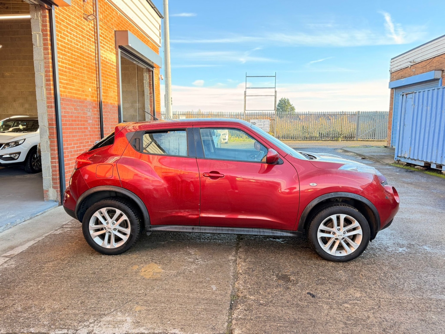 Used Nissan Juke 2014 for sale - 76791338: Photo 3