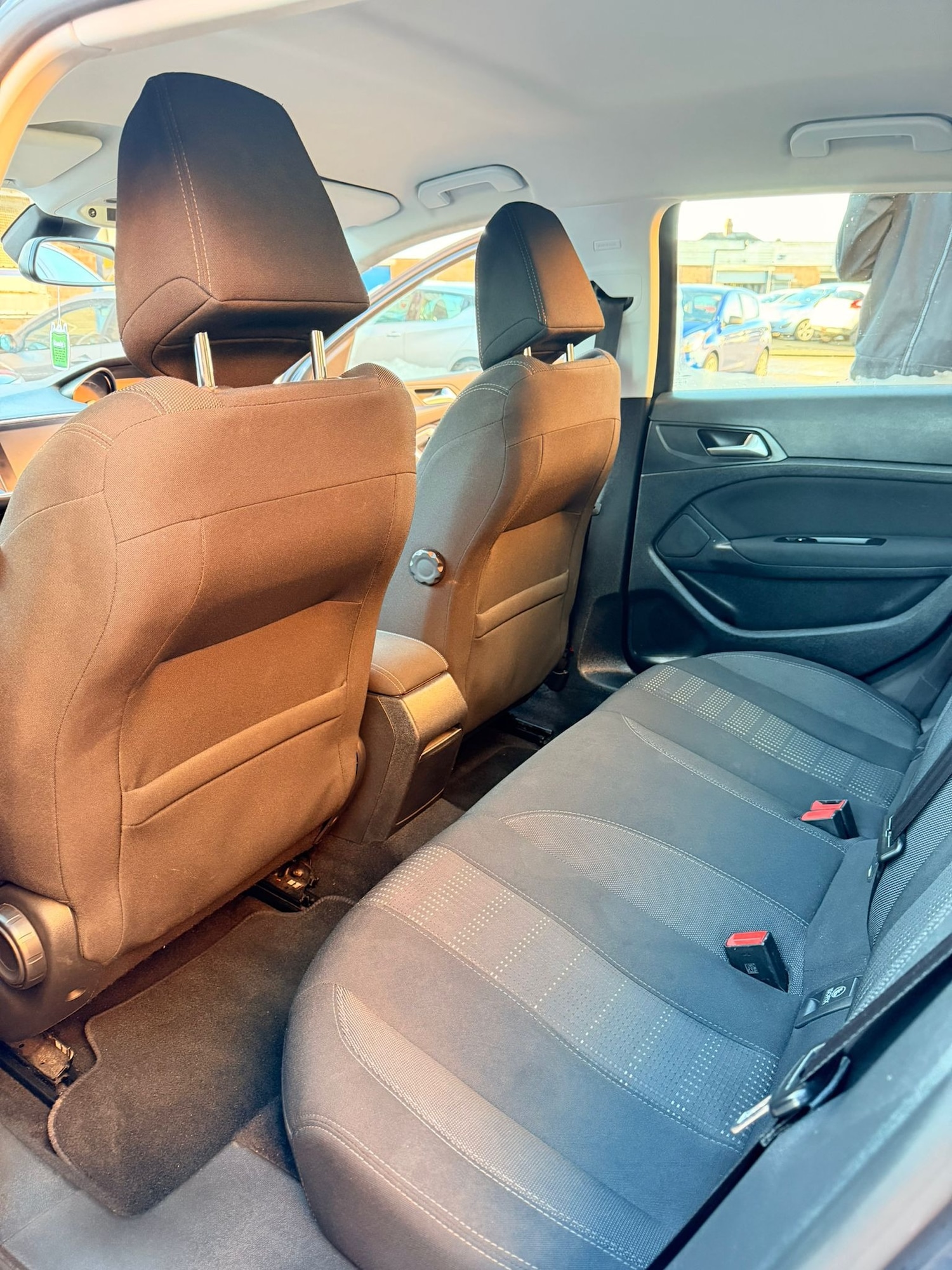 Used Peugeot 308 2016 for sale - 77989173: Photo 11