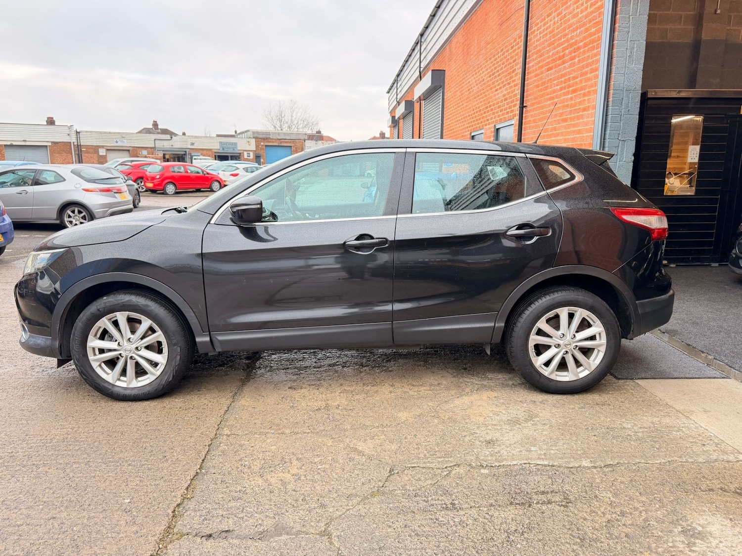 Used Nissan Qashqai 2014 for sale - 77996661: Photo 6