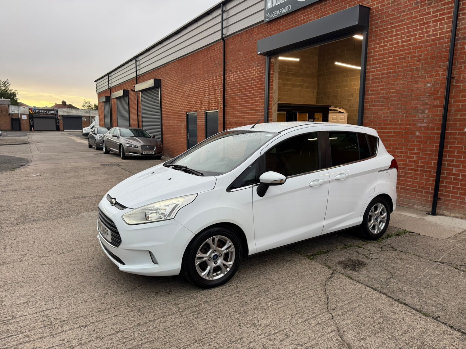 Used Ford B-MAX 2013 for sale - 76931657: Photo 5