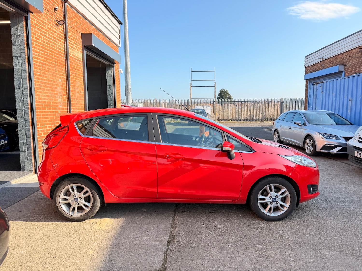 Used Ford Fiesta 2014 for sale - 77996696: Photo 3