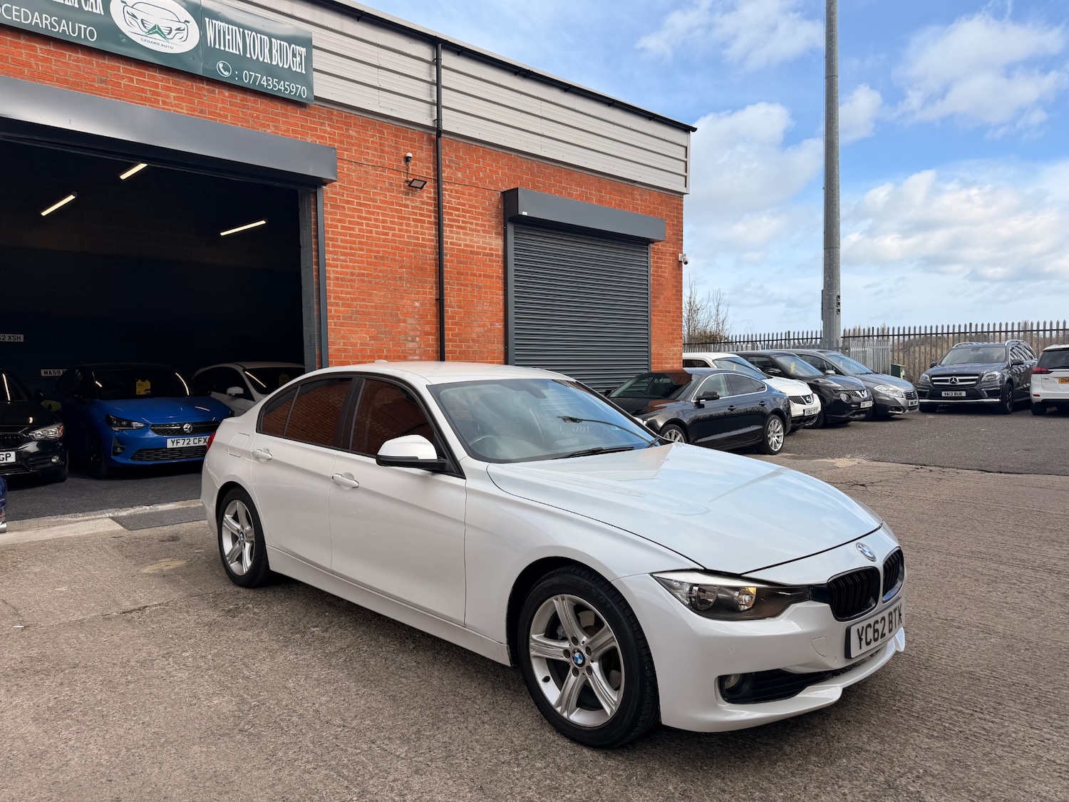 Used BMW 3 Series 2012 for sale - 78053628: Photo 2