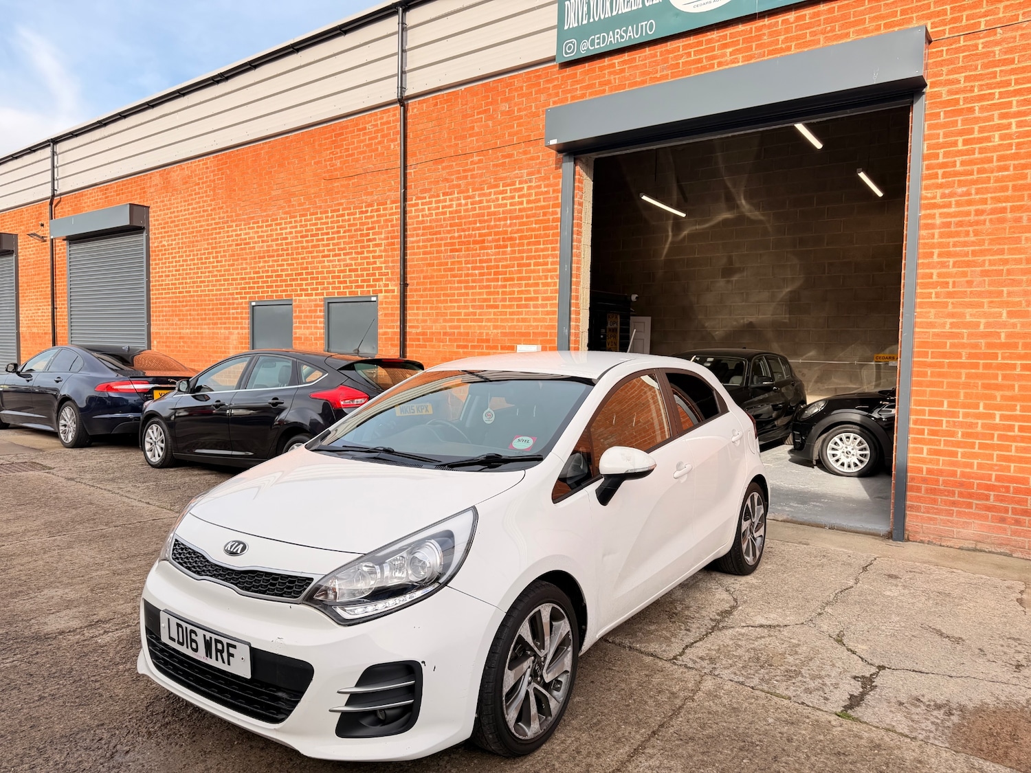 Used Kia Rio 2016 for sale - 76431189: Photo 9