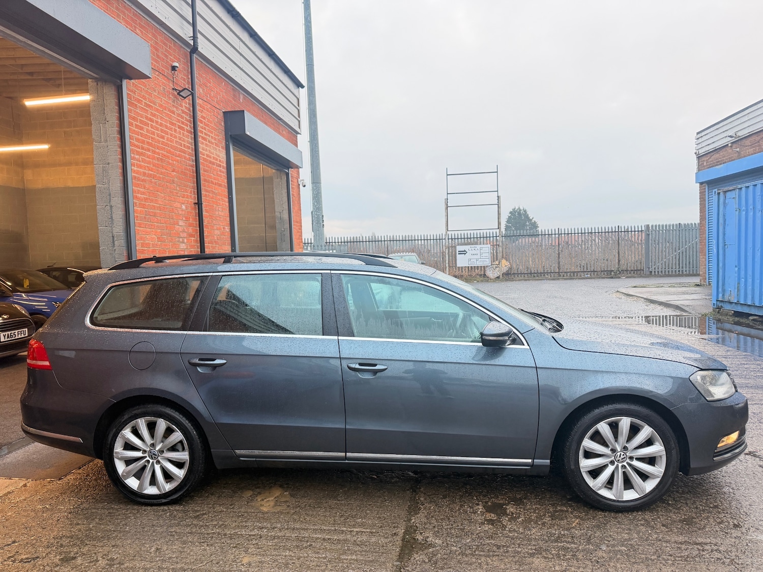 Used Volkswagen Passat 2013 for sale - 77400174: Photo 3
