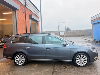 Used Volkswagen Passat 2013 for sale - 77400174: Photo