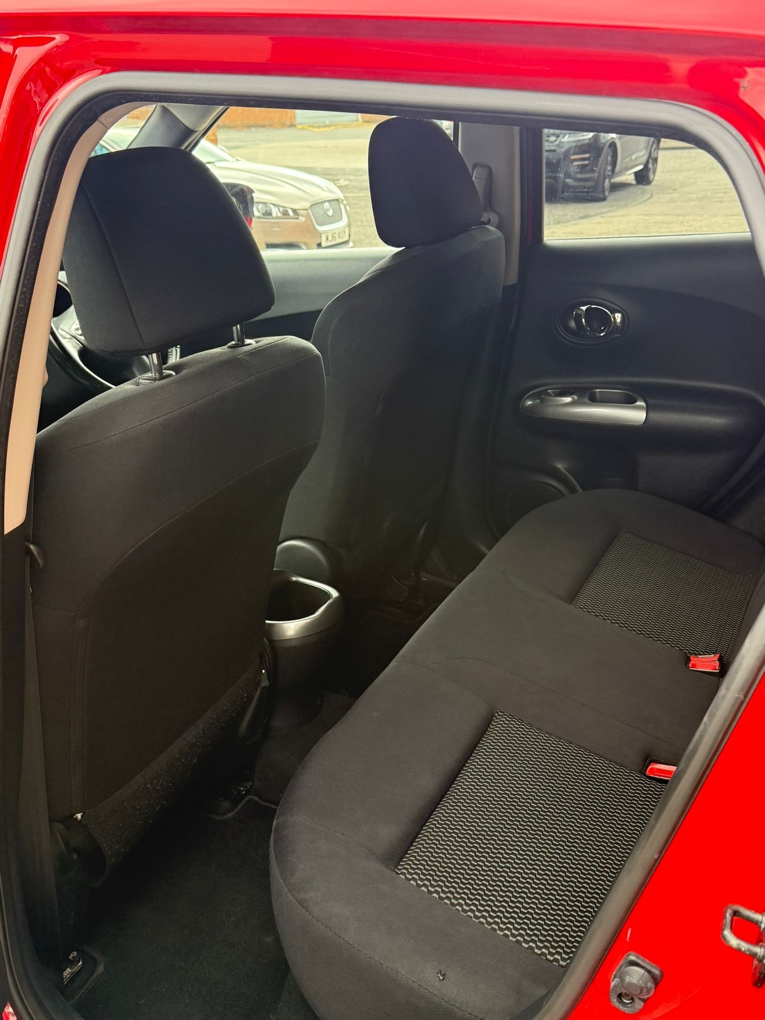 Used Nissan Juke 2014 for sale - 76931687: Photo 11