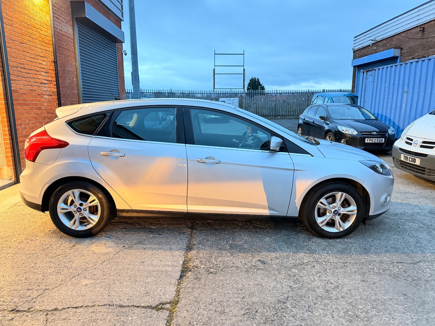 Used Ford Focus 2012 for sale - 76830768: Photo 3