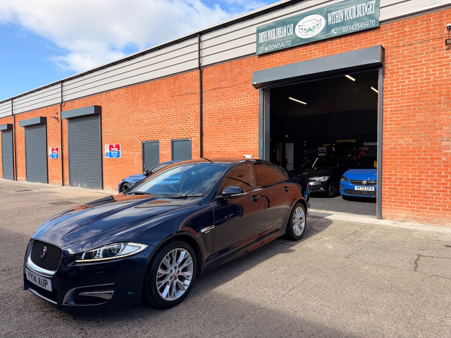Used Jaguar XF 2014 for sale - 78053946: Photo 8