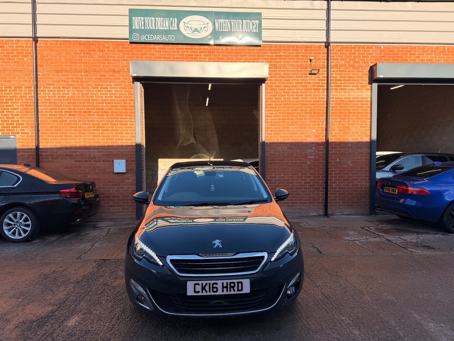 Used Peugeot 308 2016 for sale - 76650677: Photo 2