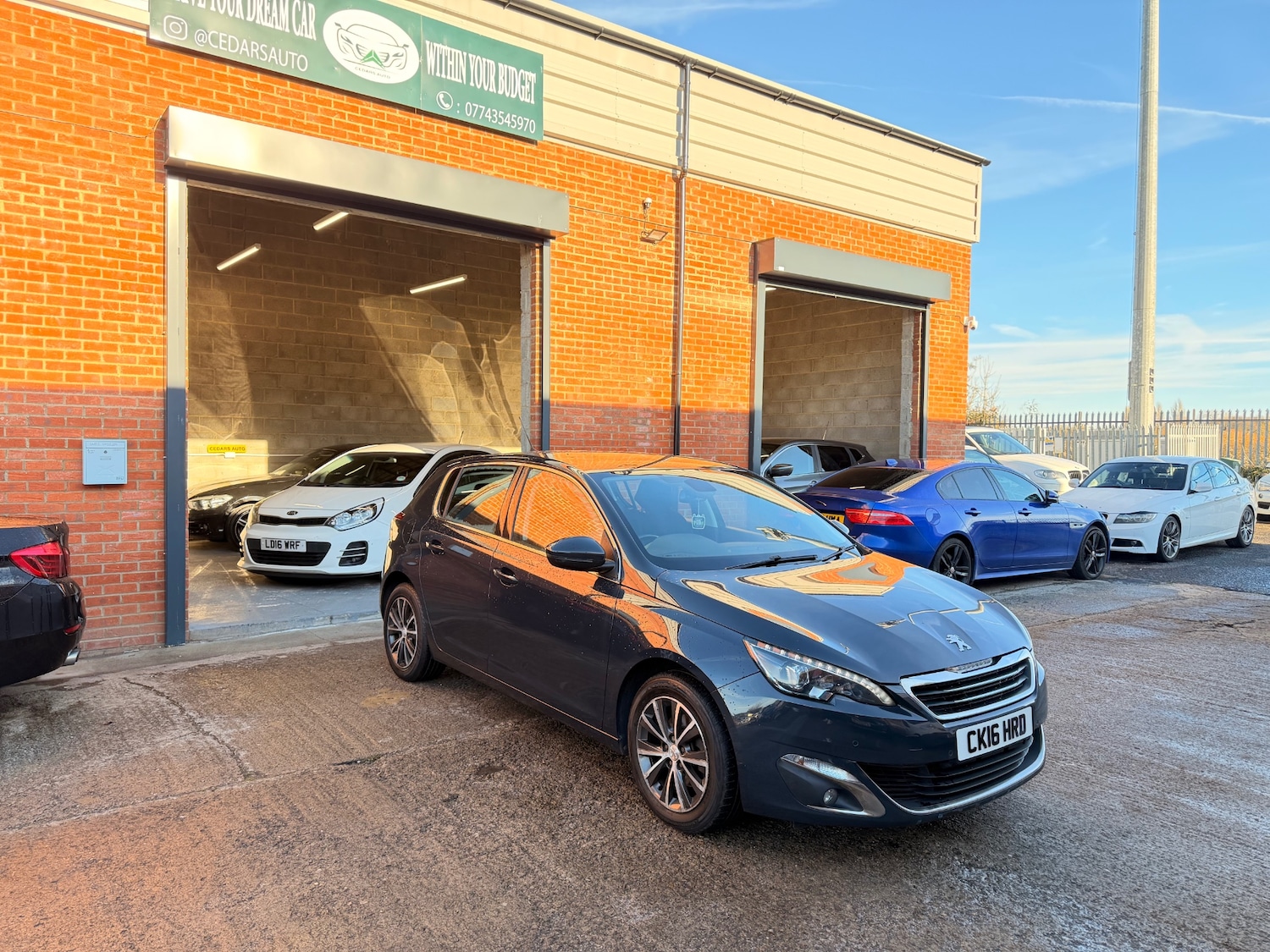 Used Peugeot 308 2016 for sale - 76650677: Photo 3