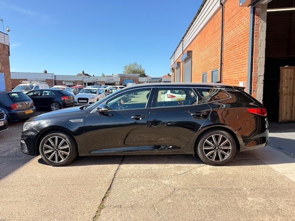 Used Kia Optima 2018 for sale - 76059374: Photo 5