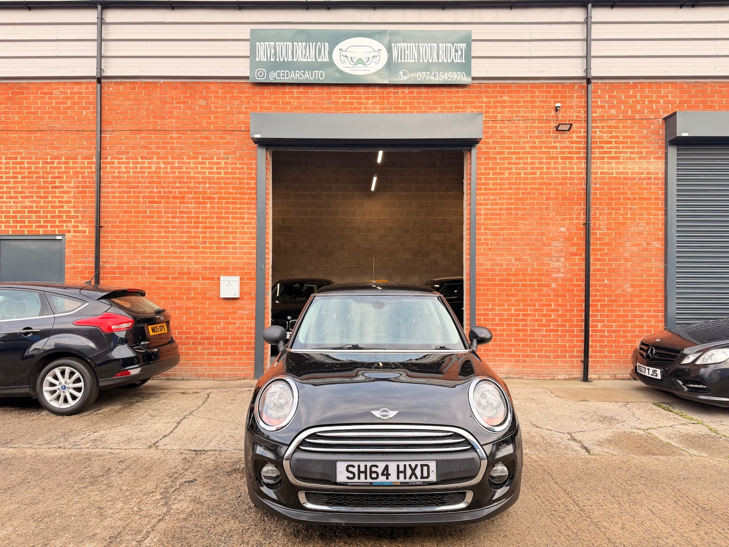 Used MINI Hatch 2014 for sale - 76431186: Photo 2