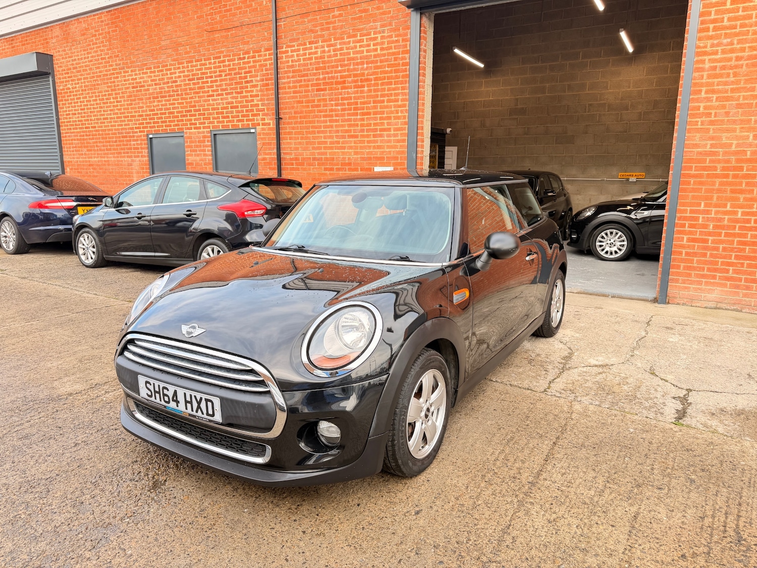 Used MINI Hatch 2014 for sale - 76431186: Photo 9