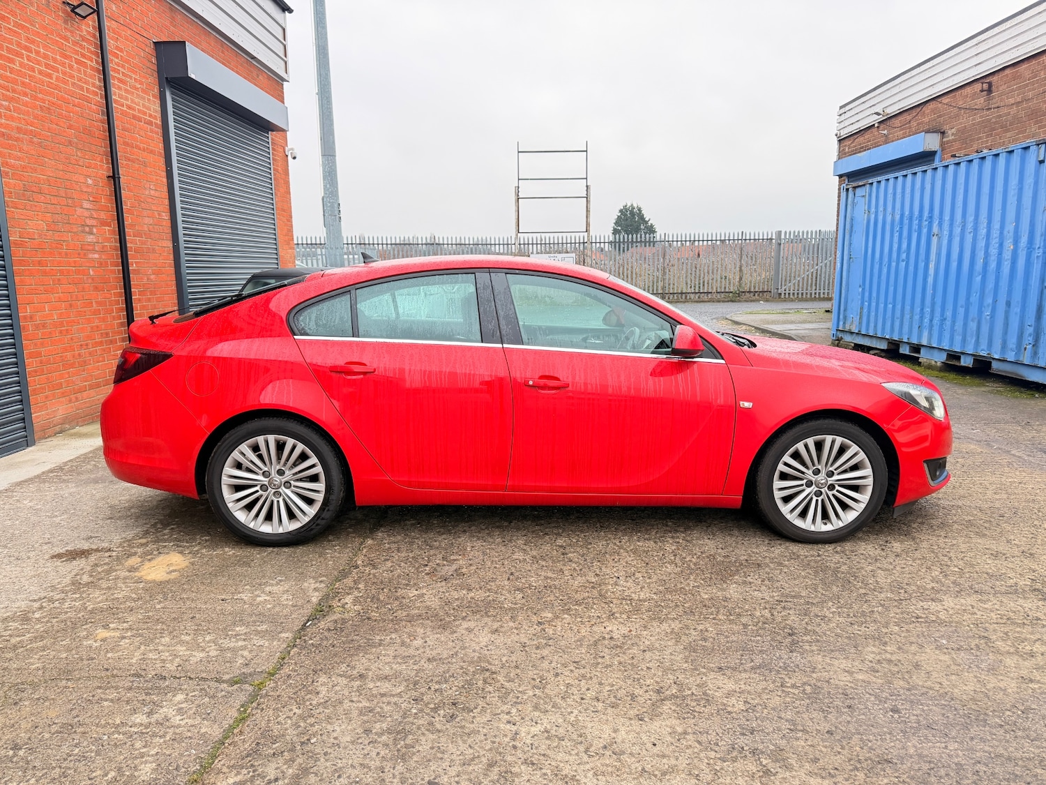 Used Vauxhall Insignia 2017 for sale - 77055106: Photo 3