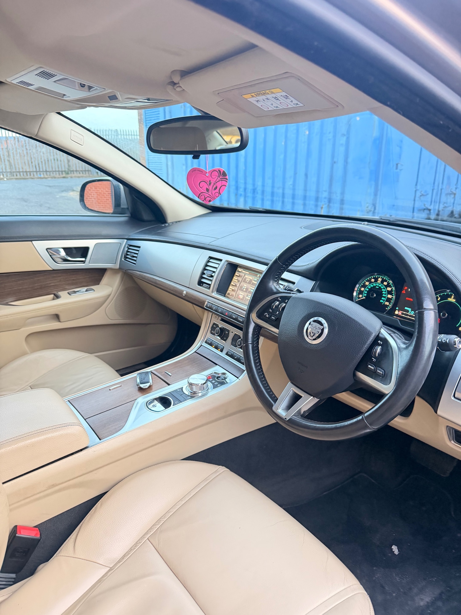 Used Jaguar XF 2012 for sale - 77557255: Photo 10