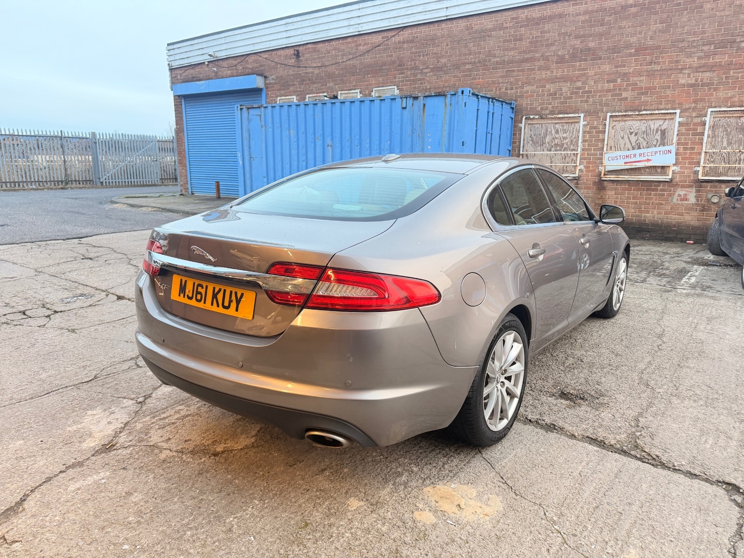 Used Jaguar XF 2012 for sale - 77557255: Photo 4