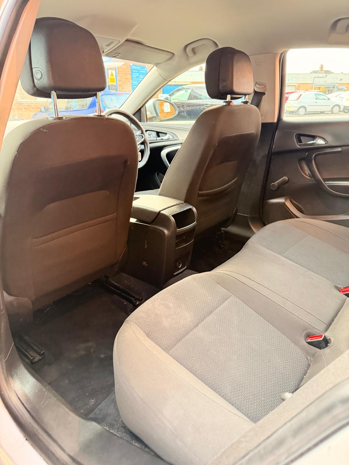 Used Vauxhall Insignia 2017 for sale - 77994499: Photo 13