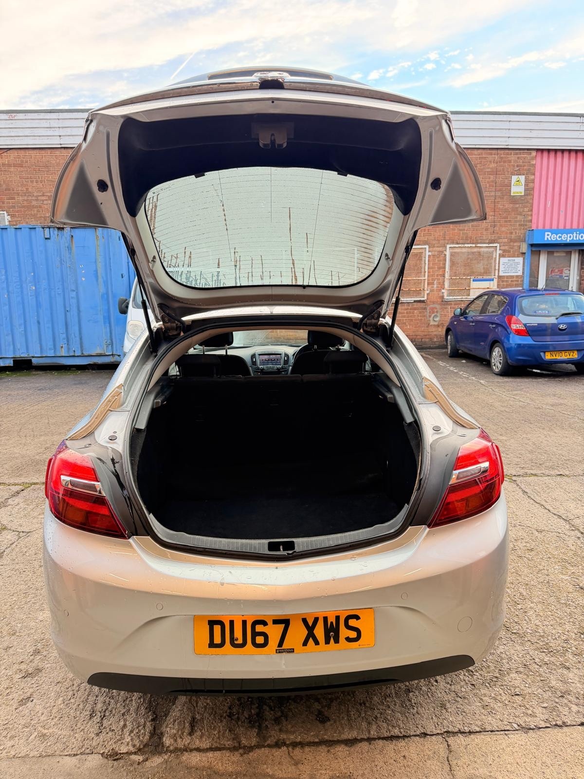 Used Vauxhall Insignia 2017 for sale - 77994499: Photo 9