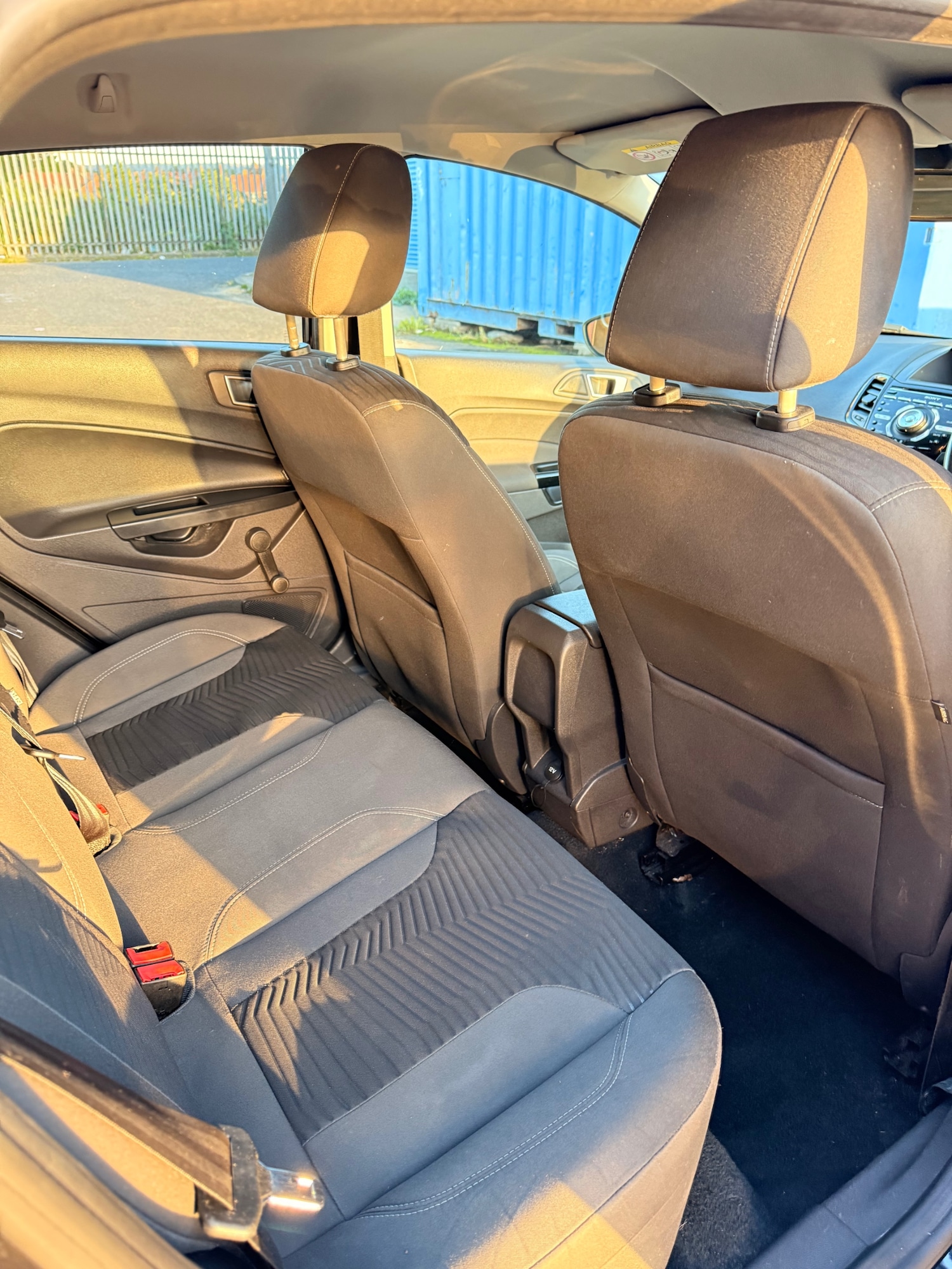 Used Ford Fiesta 2014 for sale - 76409637: Photo 11