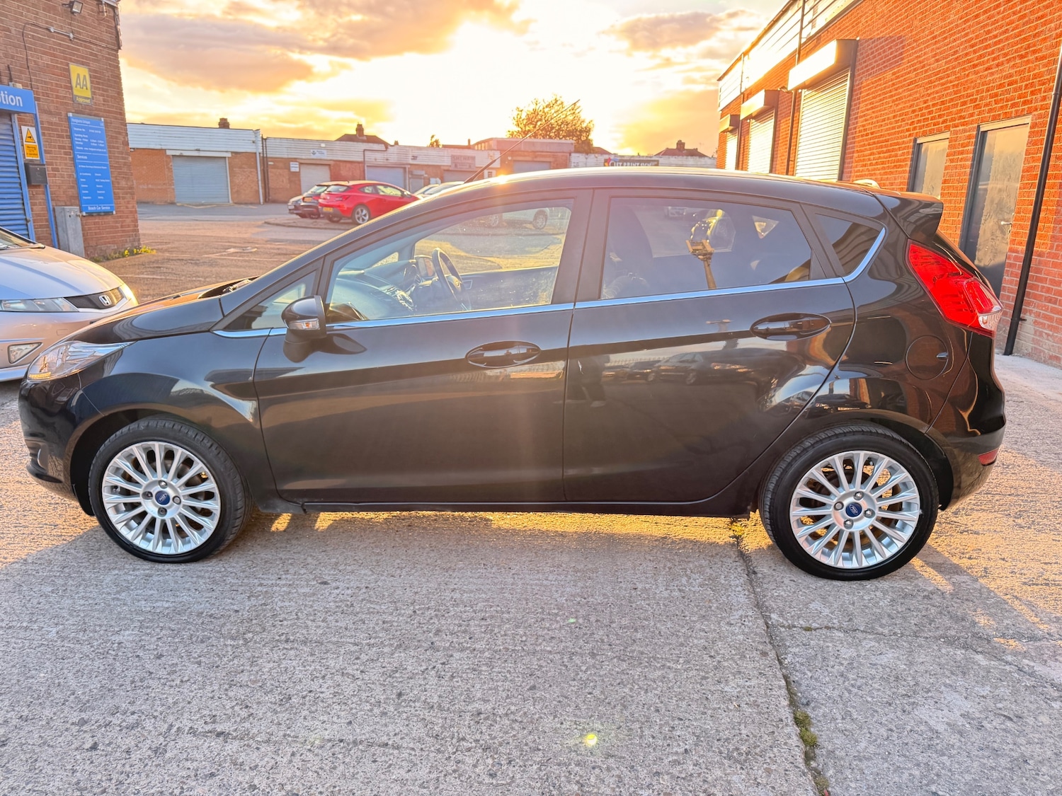 Used Ford Fiesta 2014 for sale - 76409637: Photo 12
