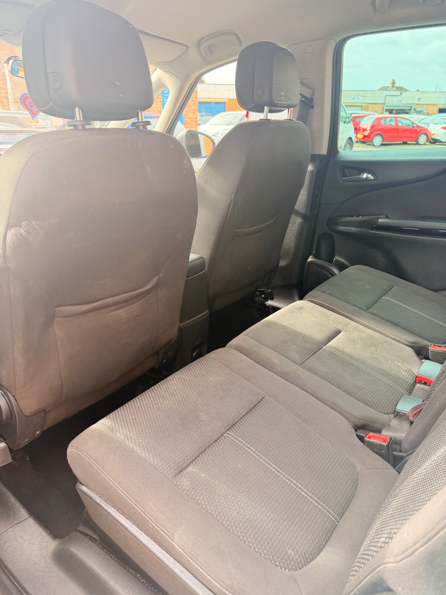 Used Vauxhall Zafira 2015 for sale - 77729652: Photo 11