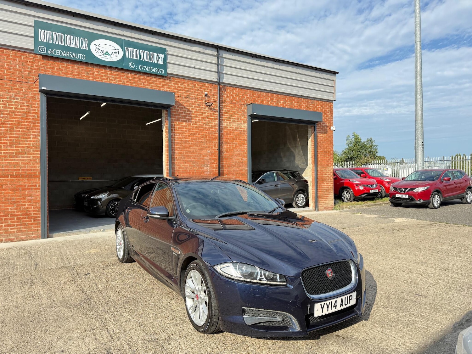 Used Jaguar XF 2014 for sale - 76059600: Photo 1