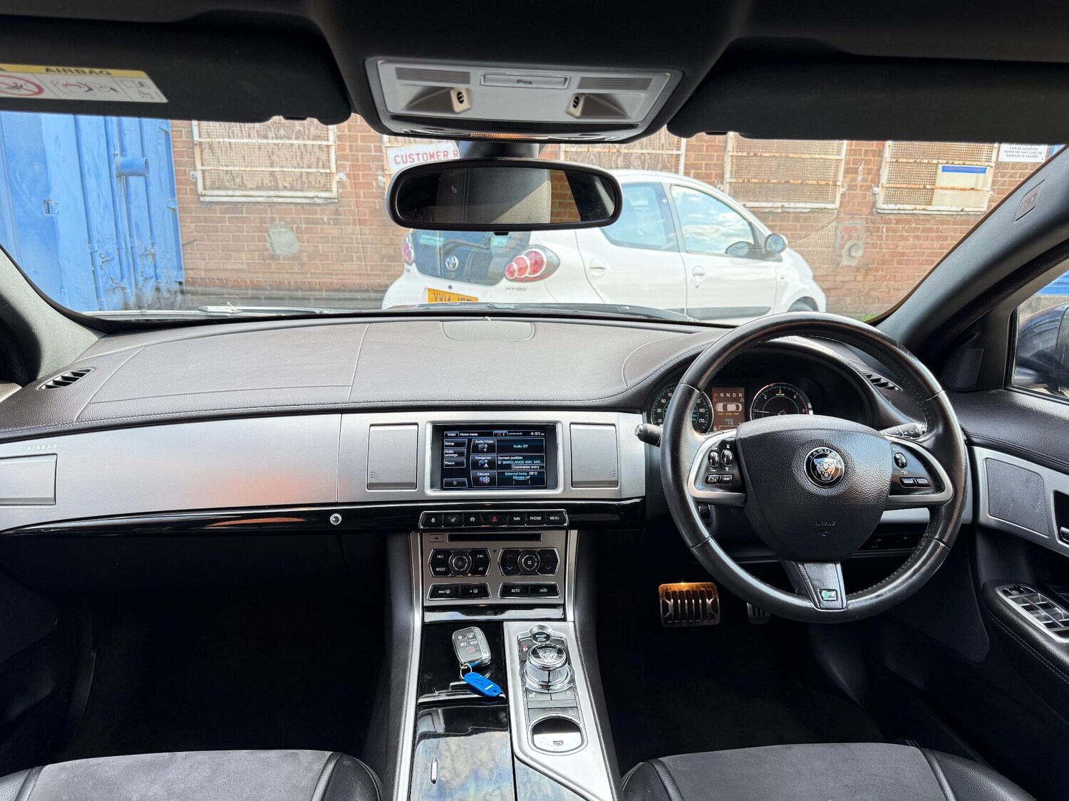 Used Jaguar XF 2014 for sale - 76059600: Photo 10