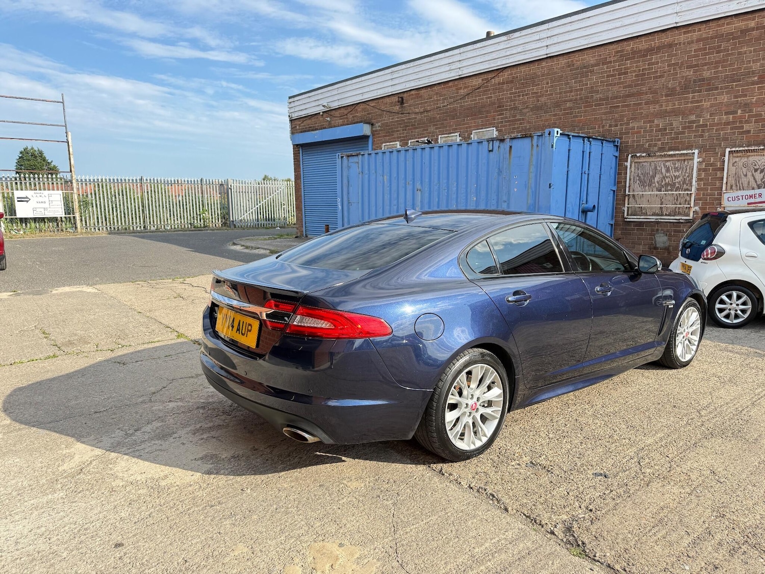 Used Jaguar XF 2014 for sale - 76059600: Photo 9