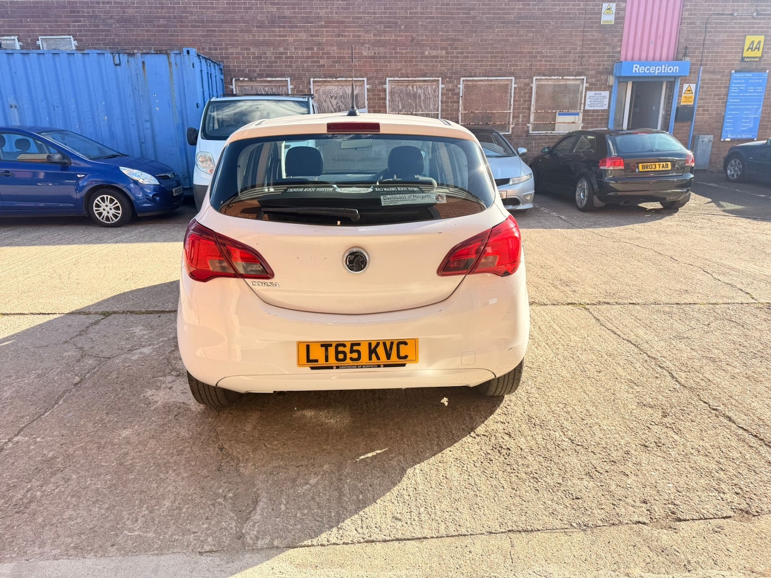 Used Vauxhall Corsa 2015 for sale - 76940433: Photo 4