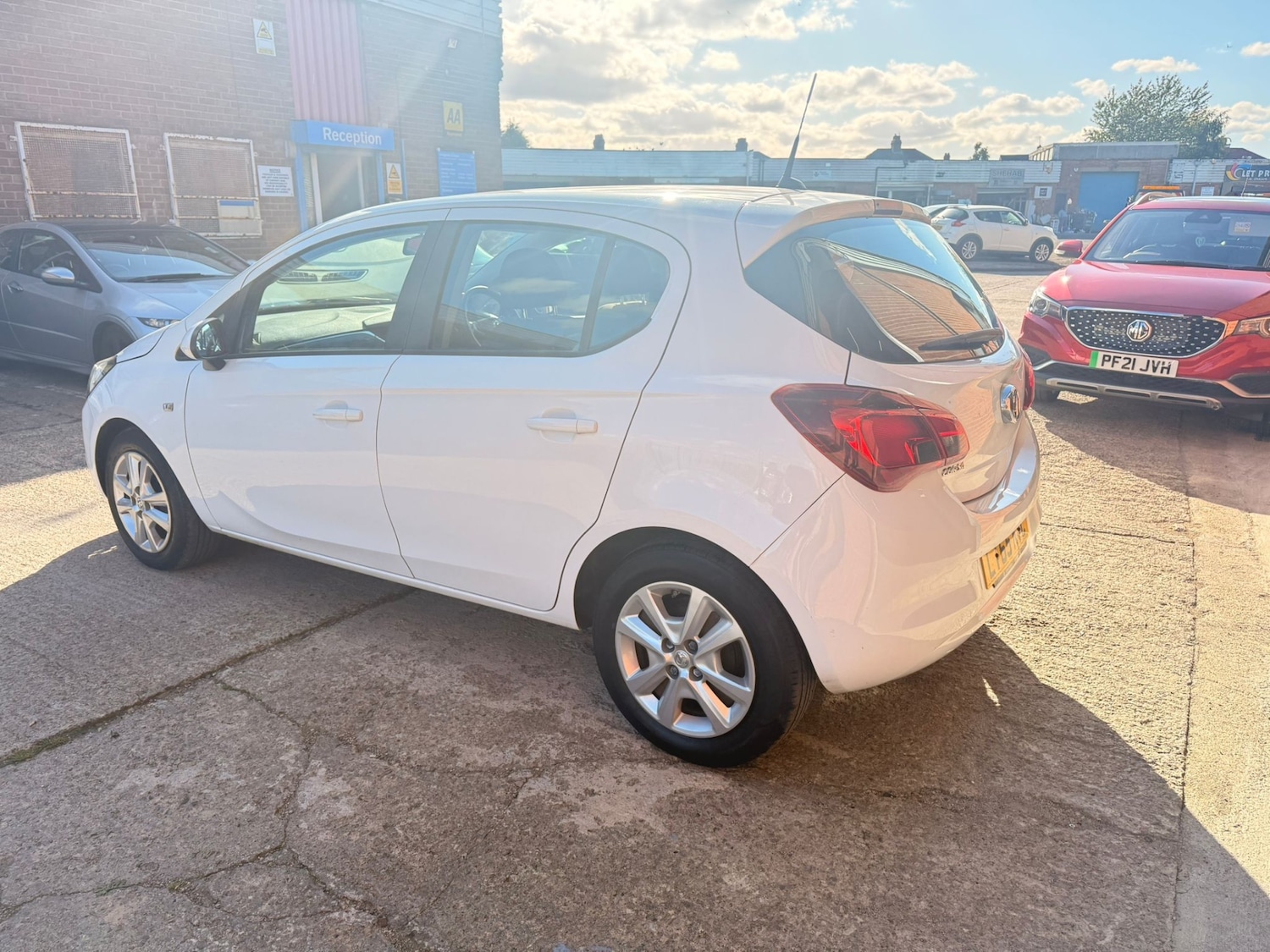 Used Vauxhall Corsa 2015 for sale - 76940433: Photo 8
