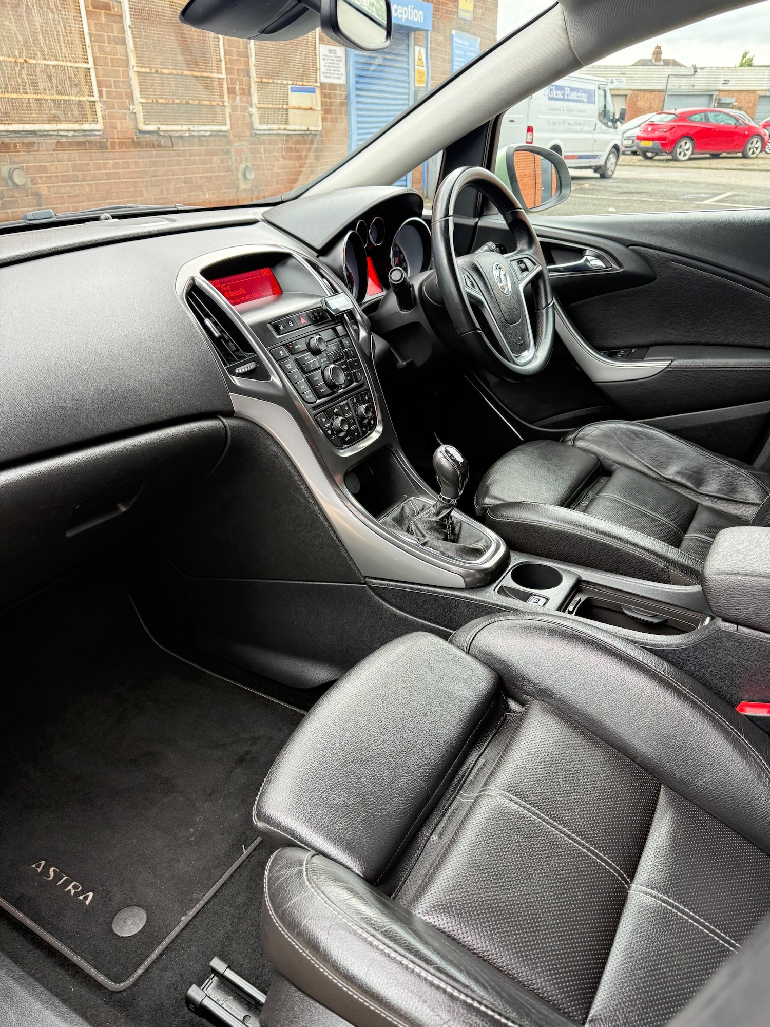 Used Vauxhall Astra 2012 for sale - 76099256: Photo 10