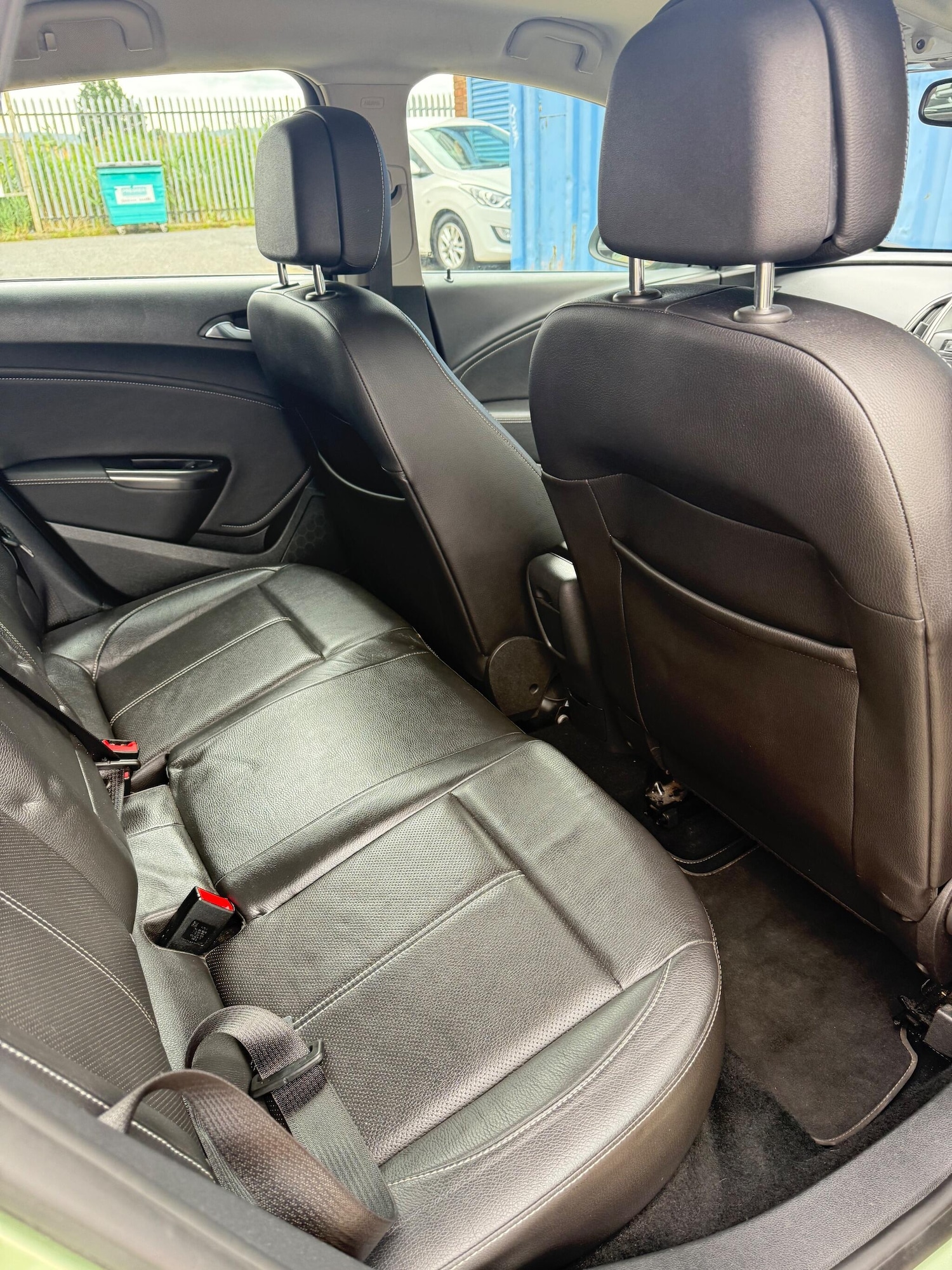 Used Vauxhall Astra 2012 for sale - 76099256: Photo 13