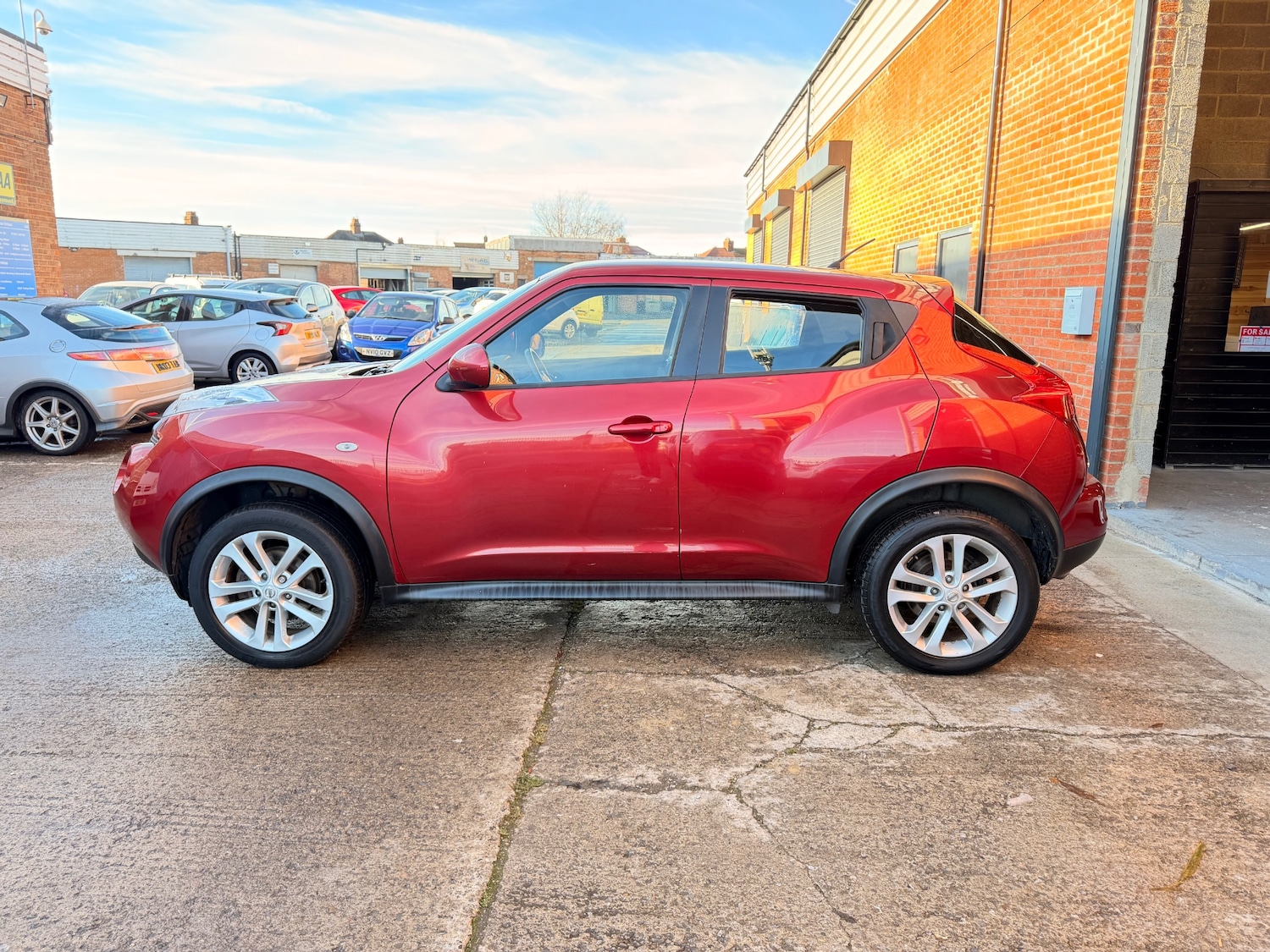 Used Nissan Juke 2014 for sale - 76650795: Photo 7