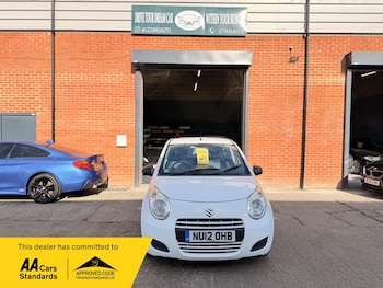 2012 (12) - 1.0 SZ3 5dr