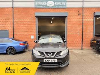 Used Nissan Qashqai 2014 for sale - 77368737: Photo