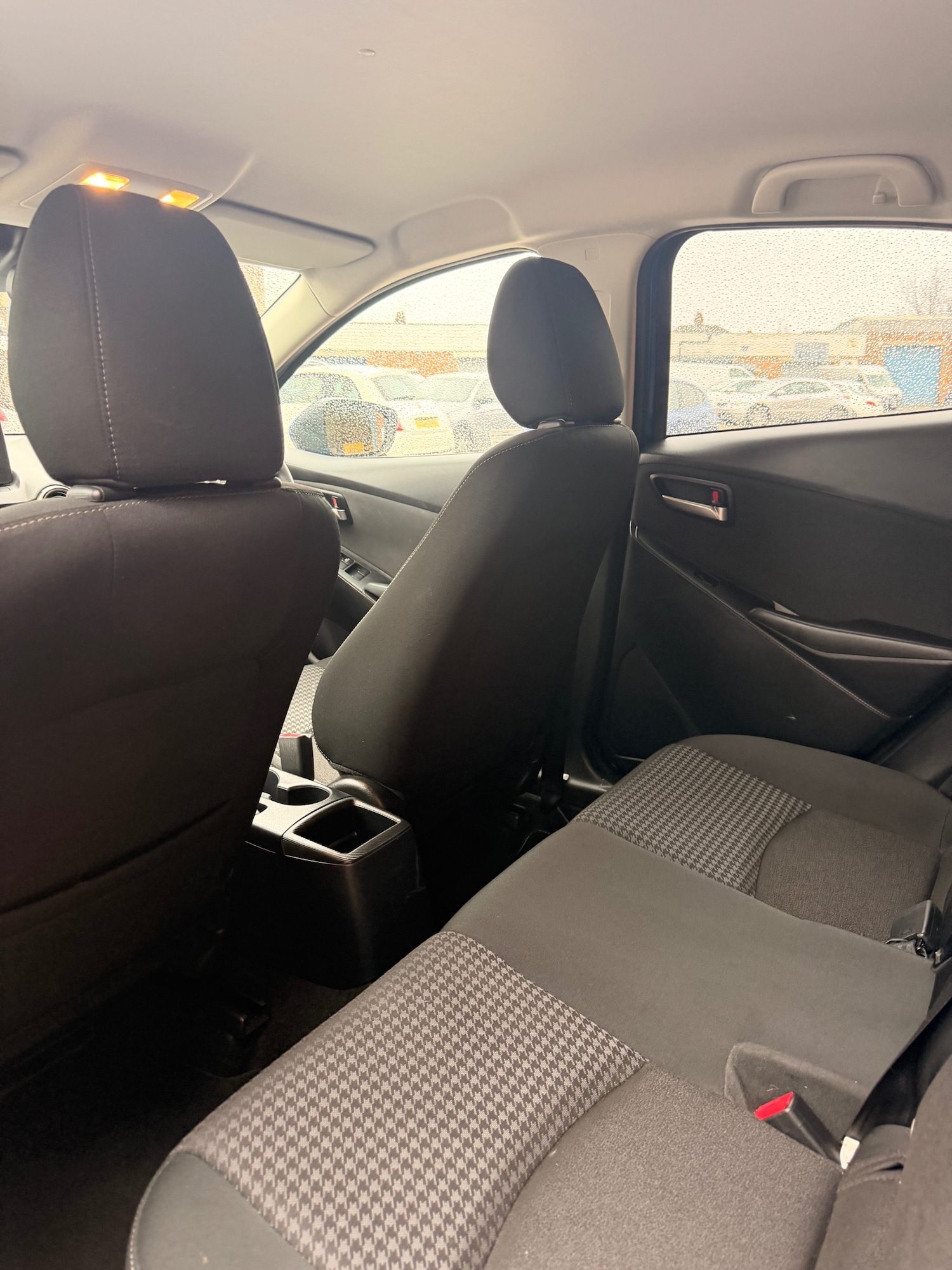 Used Mazda Mazda2 2017 for sale - 77998471: Photo 13