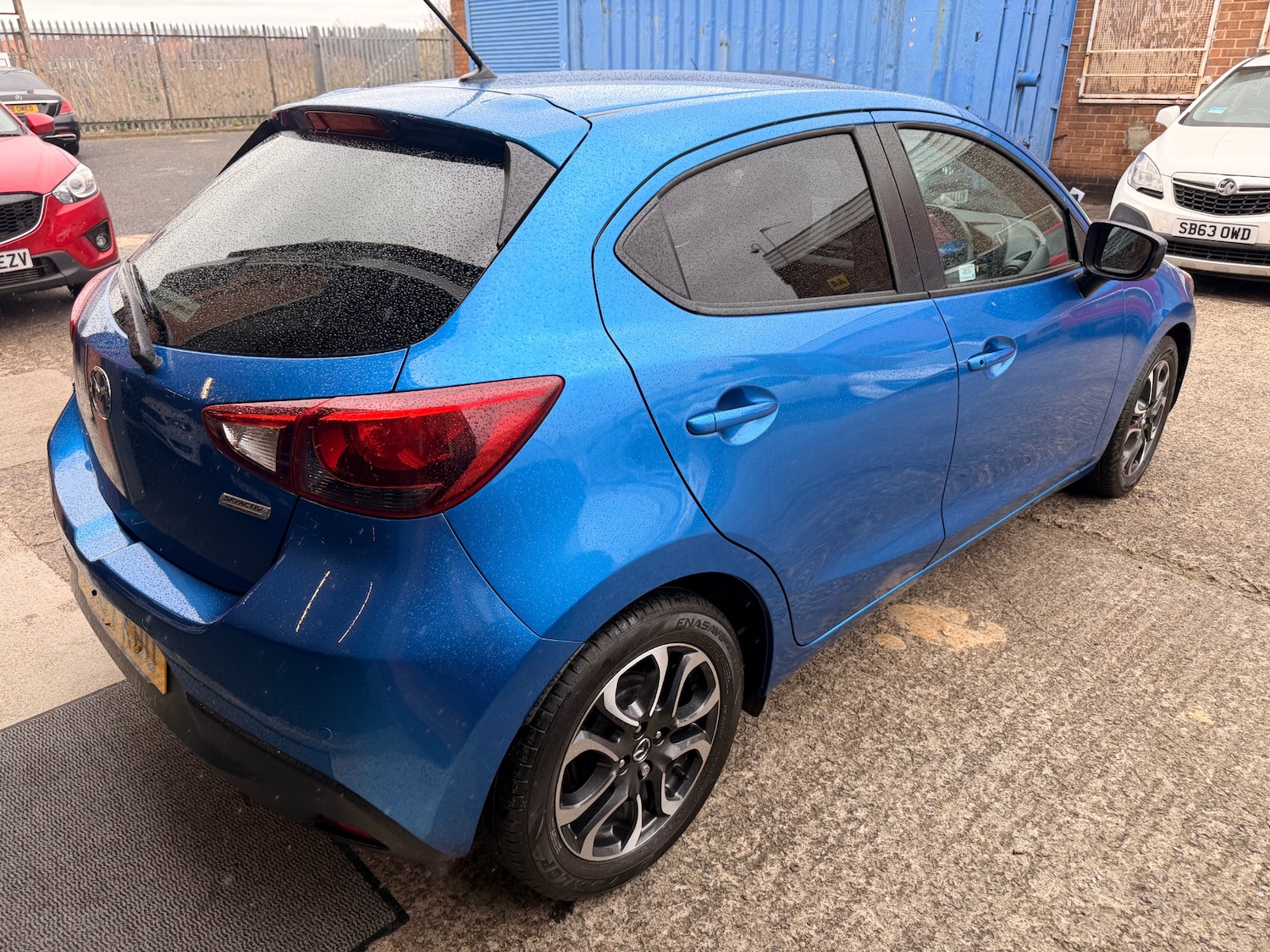 Used Mazda Mazda2 2017 for sale - 77998471: Photo 4