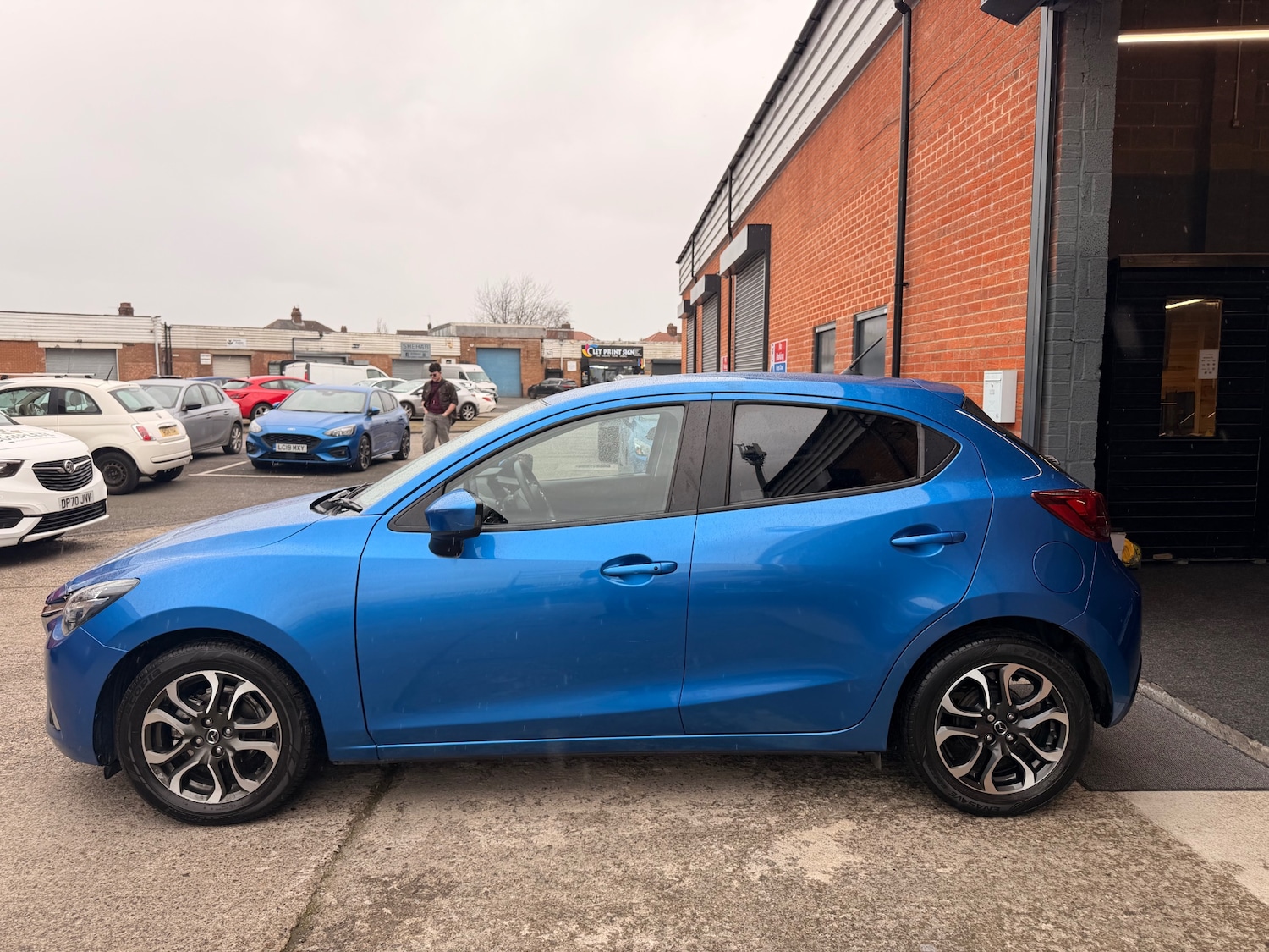 Used Mazda Mazda2 2017 for sale - 77998471: Photo 7