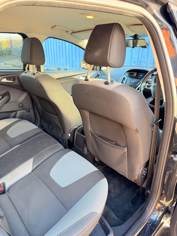 Used Ford Focus 2013 for sale - 76200549: Photo 11
