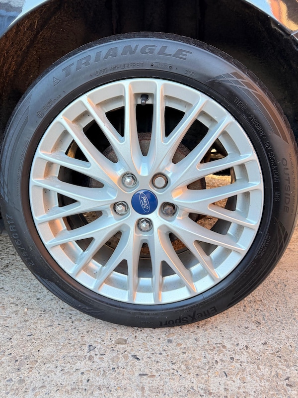 Used Ford Focus 2013 for sale - 76200549: Photo 14