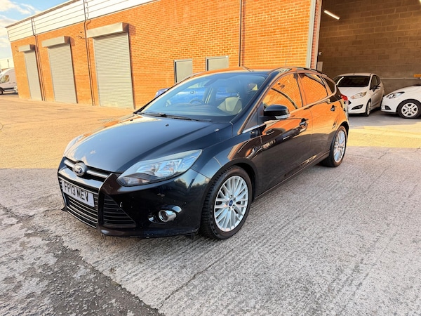 Used Ford Focus 2013 for sale - 76200549: Photo 3