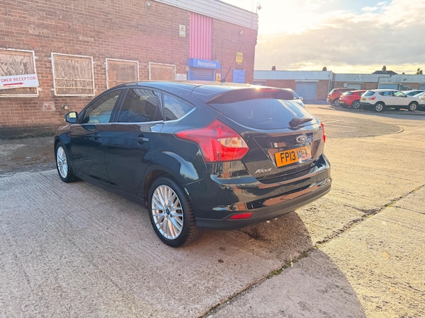 Used Ford Focus 2013 for sale - 76200549: Photo 4