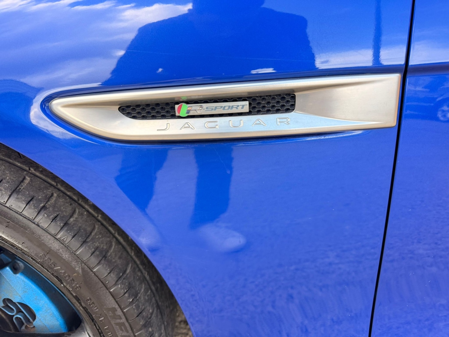 Used Jaguar XE 2016 for sale - 76776483: Photo 9