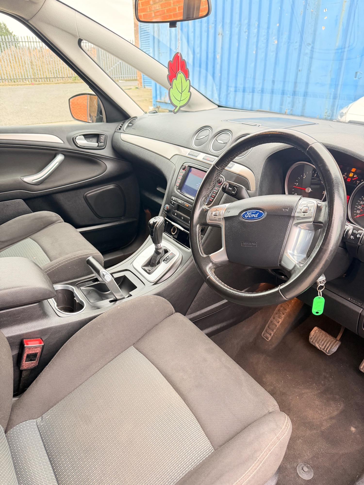 Used Ford S-Max 2013 for sale - 77058711: Photo 10